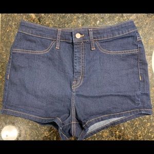 Size 12 Wild Fable Shorts